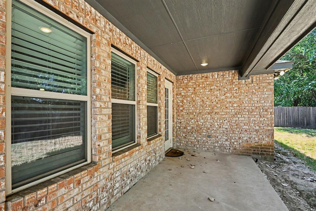 977 Sam Street Springtown, TX 76082 - Photo 28 of 31 Gallery Image 28