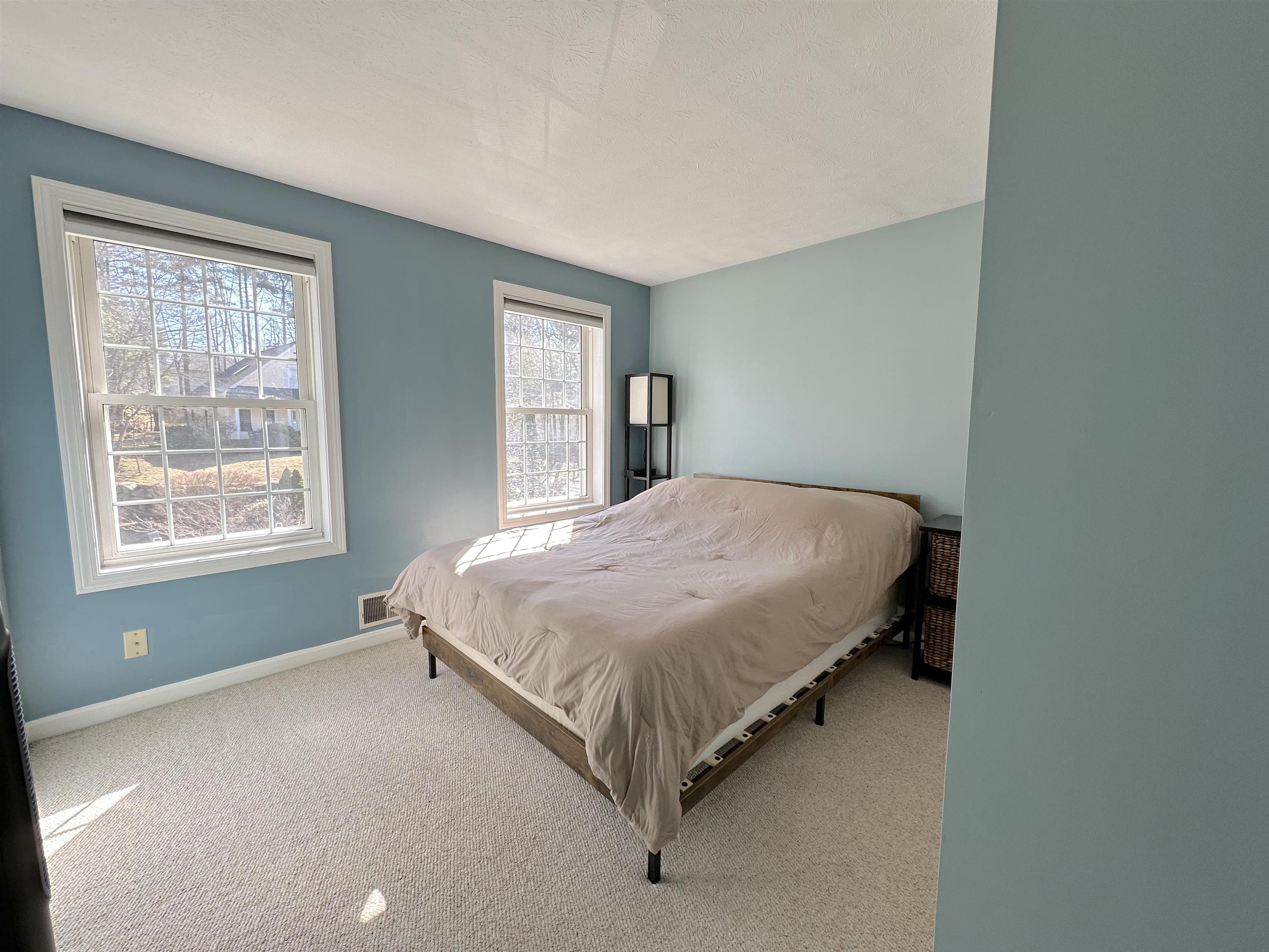 274 Pulpit Road Bedford, NH 03110 - Photo 25 of 34