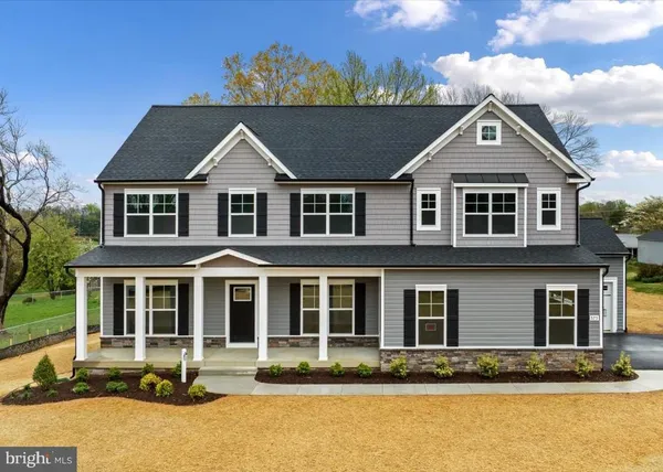 front view of house with a yard