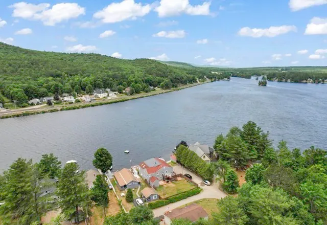 $2,400 | 37 Pleasant Point Road, Unit B, Lebanon, ME 04027