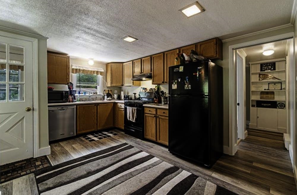 37 Pleasant Point Road, Unit B Lebanon, ME 04027 - Photo 2 of 21