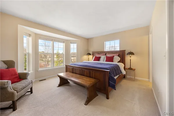 $475,000 | 2 South Village Drive, Cazenovia, NY 13035