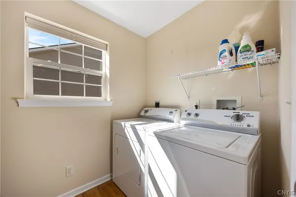 $475,000 | 2 South Village Drive, Cazenovia, NY 13035