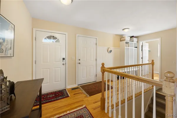 $475,000 | 2 South Village Drive, Cazenovia, NY 13035