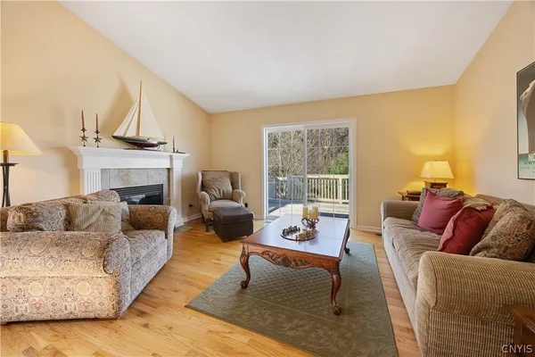 $475,000 | 2 South Village Drive, Cazenovia, NY 13035
