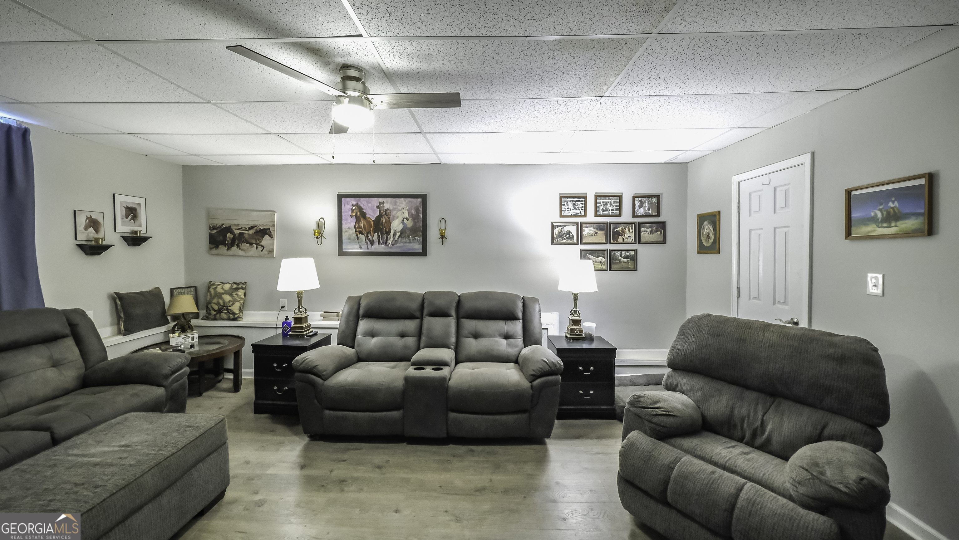 85 Taylors Gin Road Temple, GA 30179 - Photo 7 of 45 a living room with furniture
