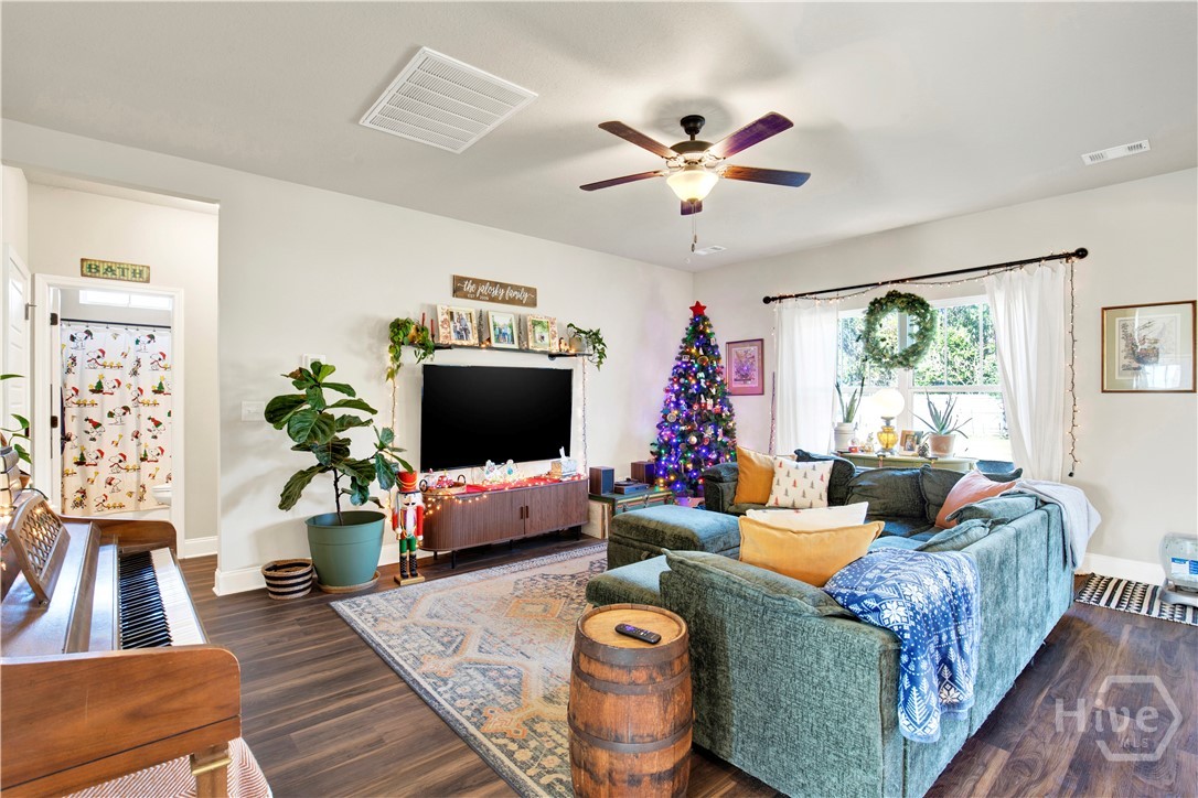 102 Rutledge Lane Statesboro, GA 30461 - Photo 8 of 38