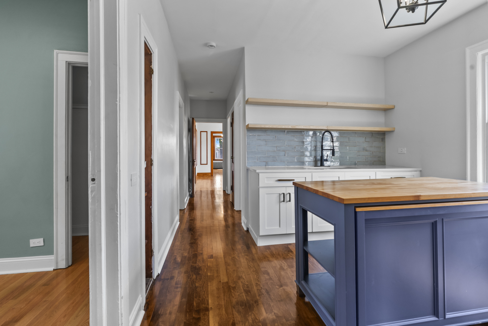 10542 South Ave L, Unit 2 Chicago, IL 60617 - Photo 7 of 20