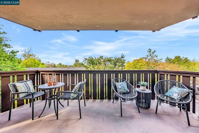 $449,000 | 16411 Saratoga Street, Unit 106W, San Leandro, CA 94578