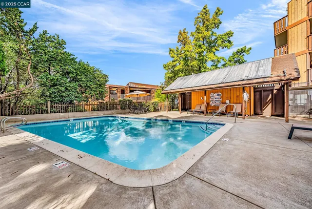 $449,000 | 16411 Saratoga Street, Unit 106W, San Leandro, CA 94578