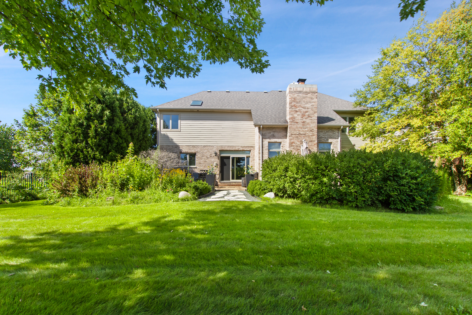 2104 Westover Road North Aurora, IL 60542 - Photo 53 of 54 Gallery Image 53