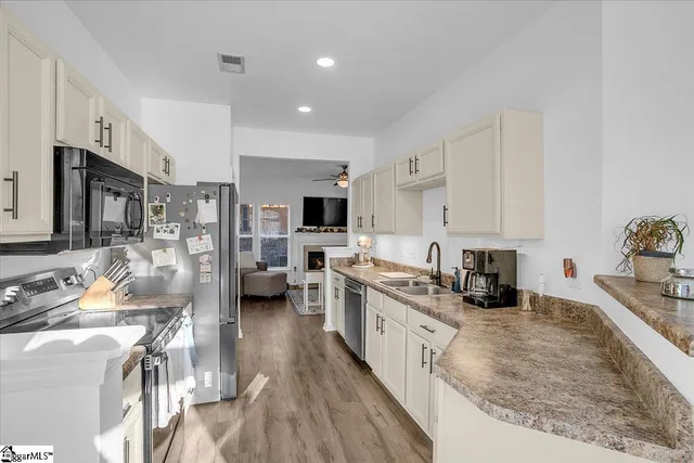 $236,000 | 220 Spring Crossing Circle, Greer, SC 29650