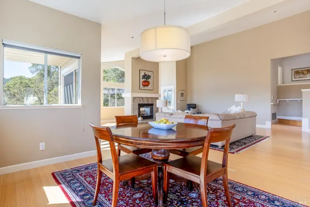 $2,295,000 | 2901 Las Gallinas Avenue, San Rafael, CA 94903