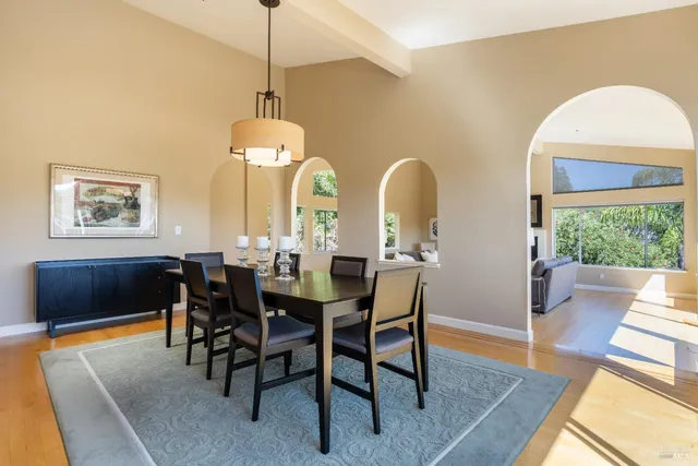$2,295,000 | 2901 Las Gallinas Avenue, San Rafael, CA 94903