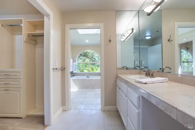 $2,295,000 | 2901 Las Gallinas Avenue, San Rafael, CA 94903