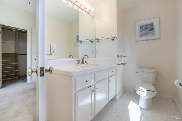 $2,295,000 | 2901 Las Gallinas Avenue, San Rafael, CA 94903