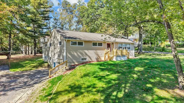 $227,000 | 21 Sunnyside Drive, Owego, NY 13827