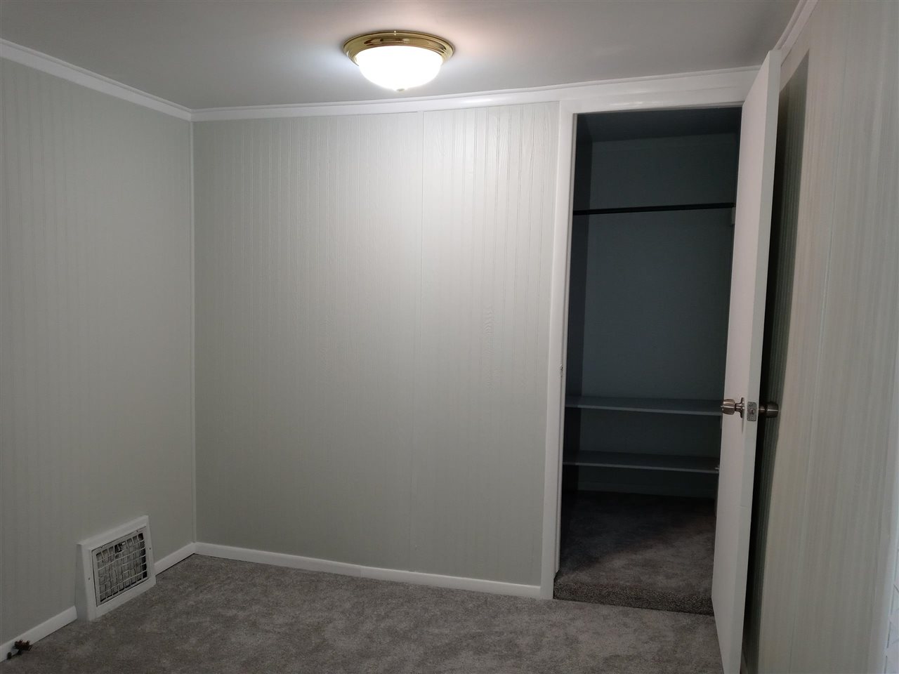 602 Fitzhugh Street Bay City, MI 48708 - Photo 15 of 35