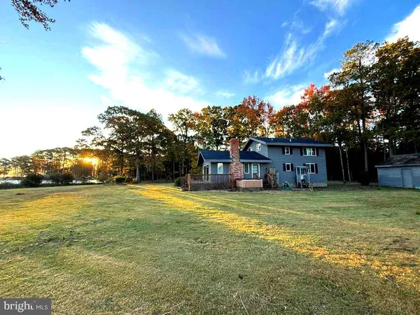 an aerial view of house with outdoor space