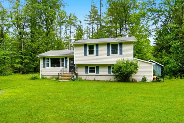 $389,000 | 31 Emerald Lane, Hillsborough, NH 03244