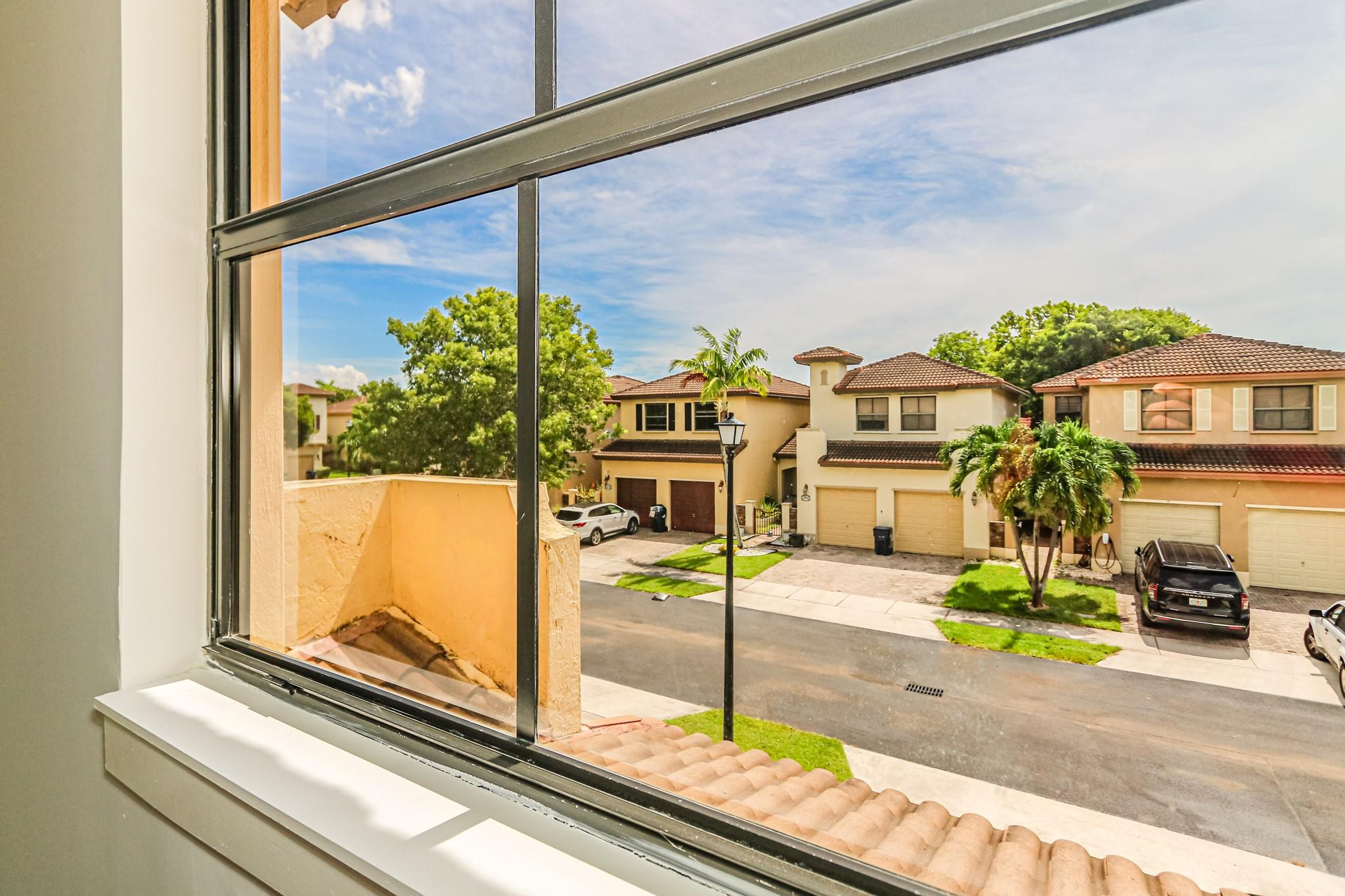 22808 Southwest 89th Path Cutler Bay, FL 33190 - Photo 32 of 40 Photo 32