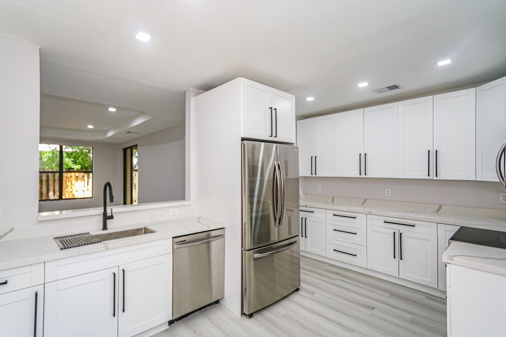 22808 Southwest 89th Path Cutler Bay, FL 33190 - Photo 10 of 40 Photo 10