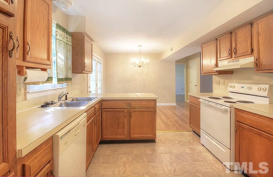 5300 Nesting Court Raleigh, NC 27610 - Photo 4 of 17 Gallery Image 4