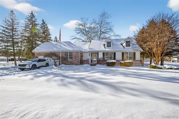$325,000 | 1449 Coutant Street, Flushing, MI 48433
