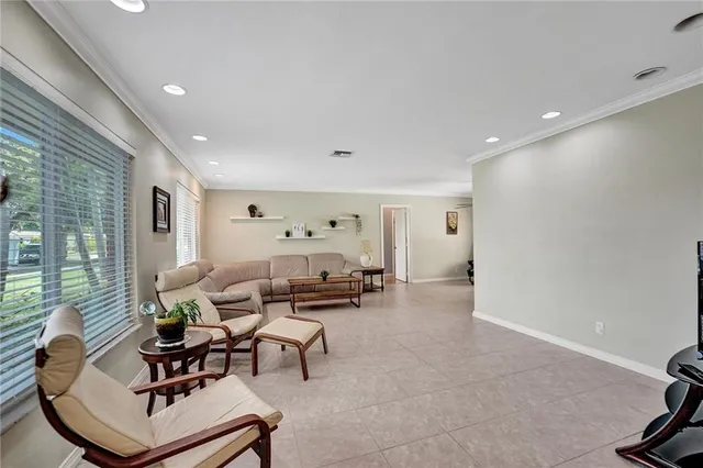 $4,000 | 5760 Southwest 7th Street, Plantation, FL 33317