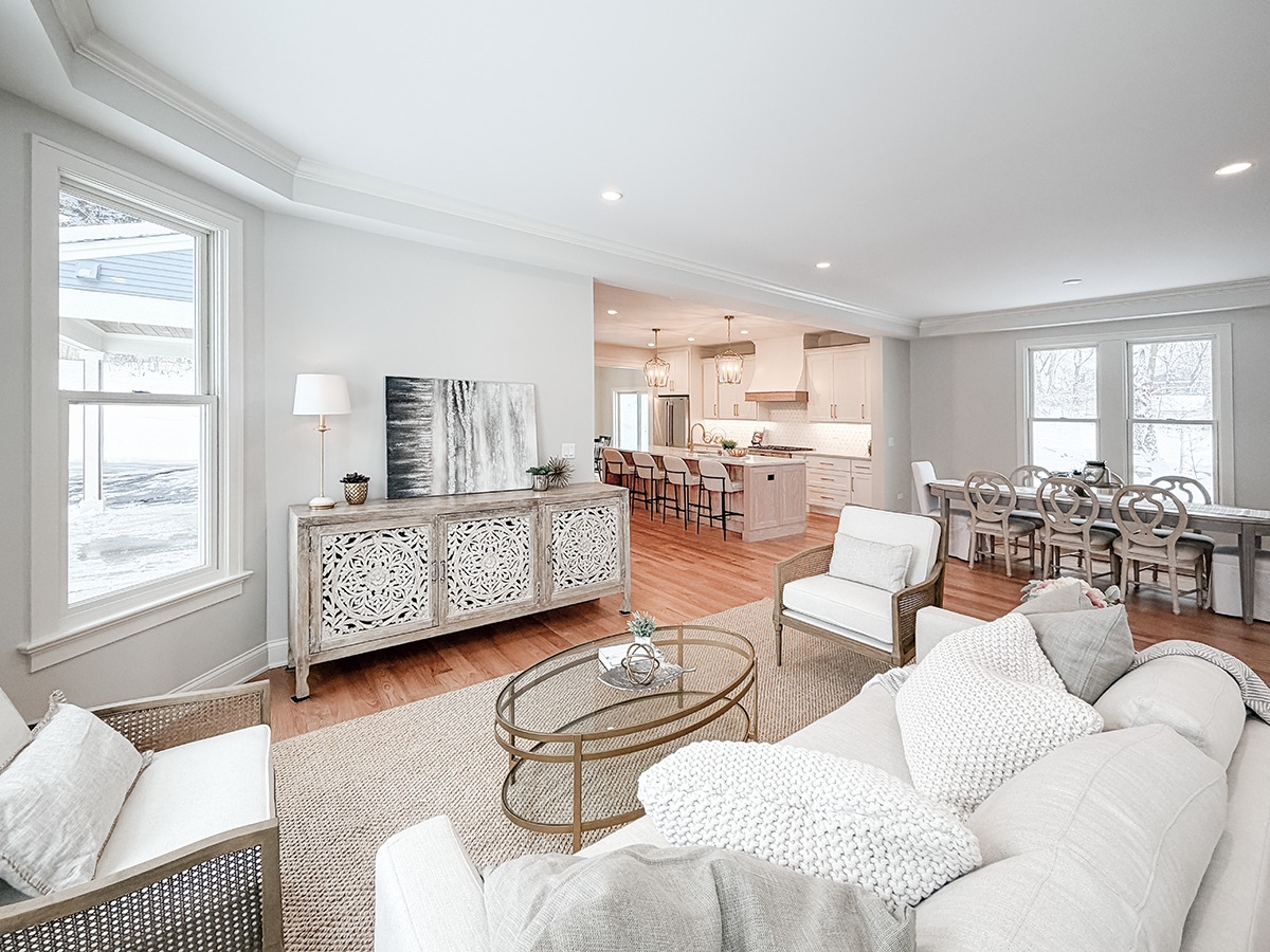 885 Geneva Road St. Charles, IL 60174 - Photo 28 of 62 a living room with furniture and a large window