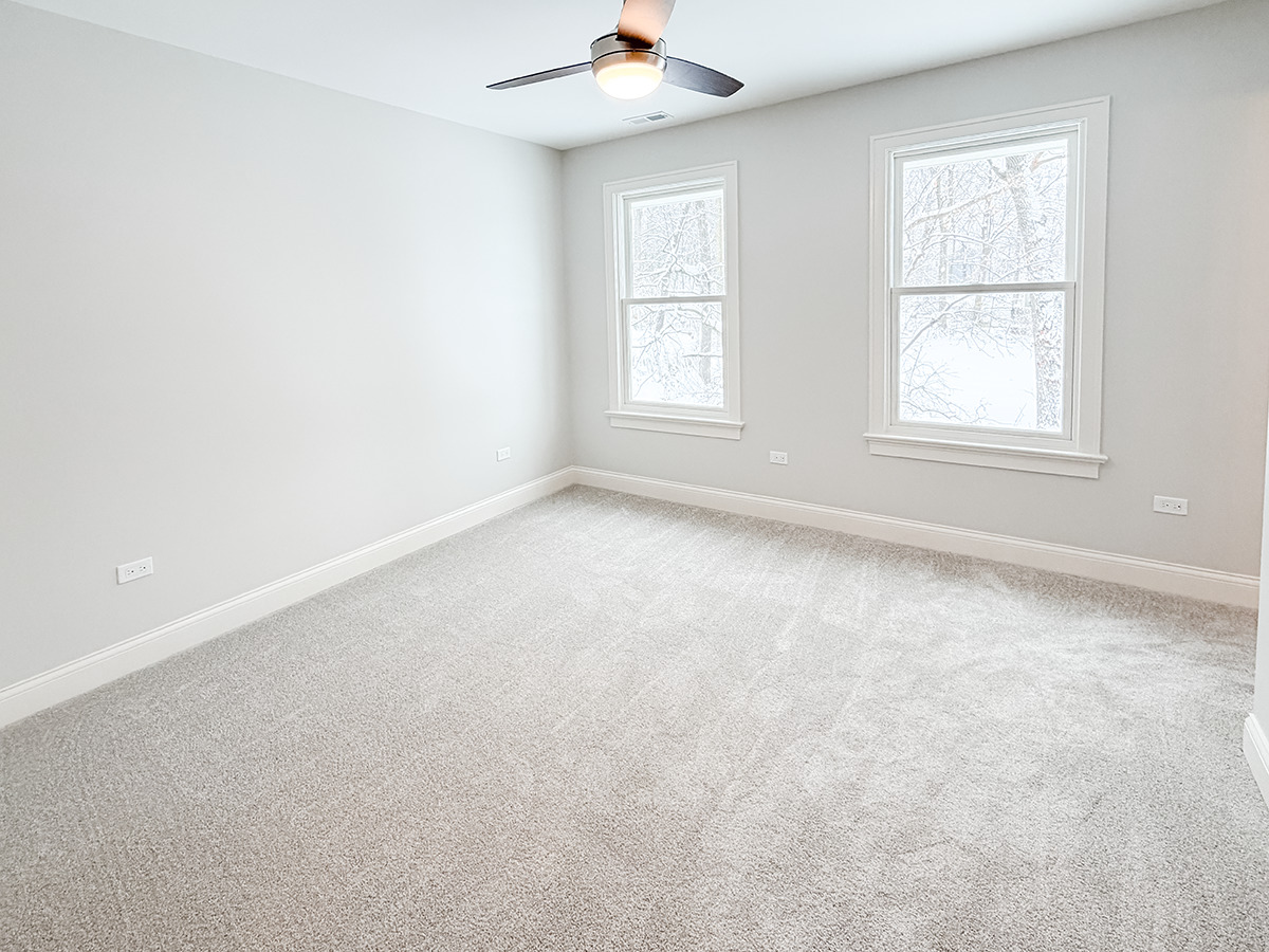 885 Geneva Road St. Charles, IL 60174 - Photo 47 of 62 an empty room with a window