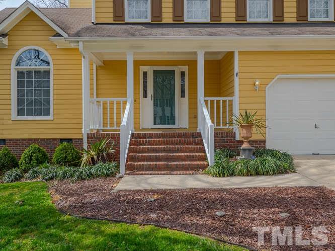 5520 Edgebury Road Raleigh, NC 27613 - Photo 29 of 29 a front view of a house with garden
