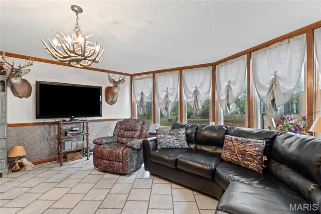 $649,999 | 1310 Tillman Road, Farmington, MO 63640