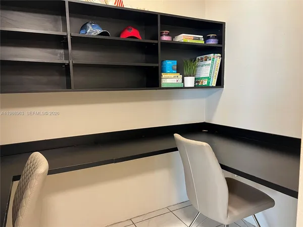 $3,550 | 600 Northeast 36th Street, Unit 1502, Miami, FL 33137