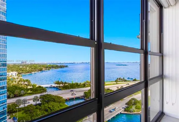 $3,550 | 600 Northeast 36th Street, Unit 1502, Miami, FL 33137