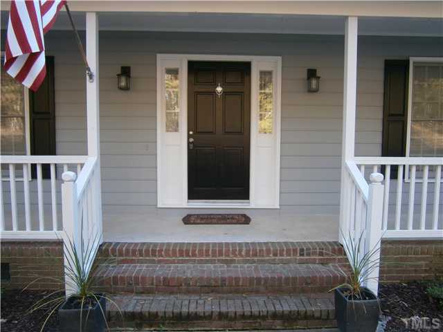 2124 Virginia Dare Place Raleigh, NC 27610 - Photo 5 of 25 Welcome, Come Inside!