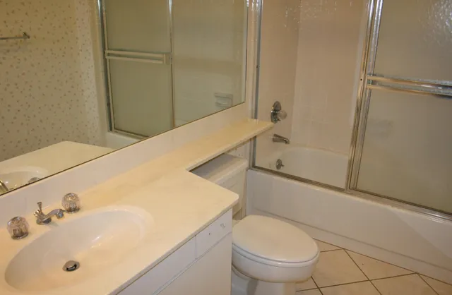 $2,400 | 3625 Southwest Quail Meadow Trail, Unit B, Palm City, FL 34990