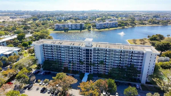 $255,000 | 2900 North Course Drive, Unit 804, Pompano Beach, FL 33069