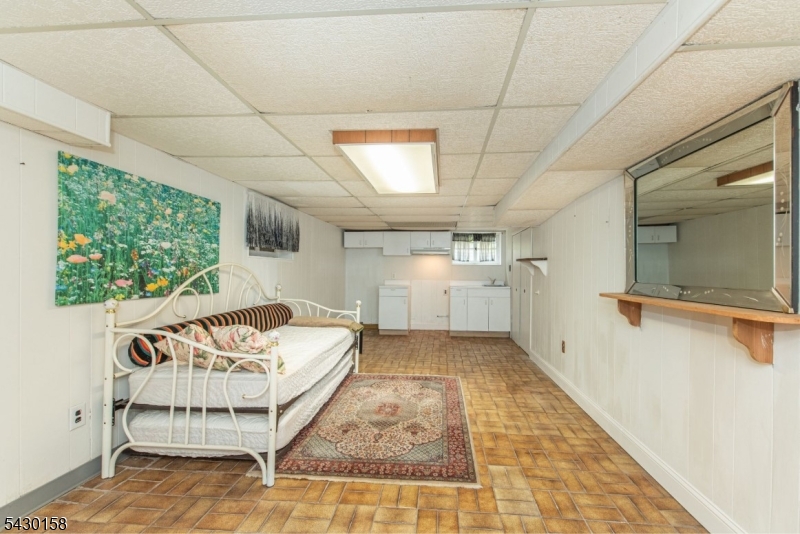 839 Rifle Camp Road Woodland Park, NJ 07424 - Photo 33 of 34 Gallery Image 33