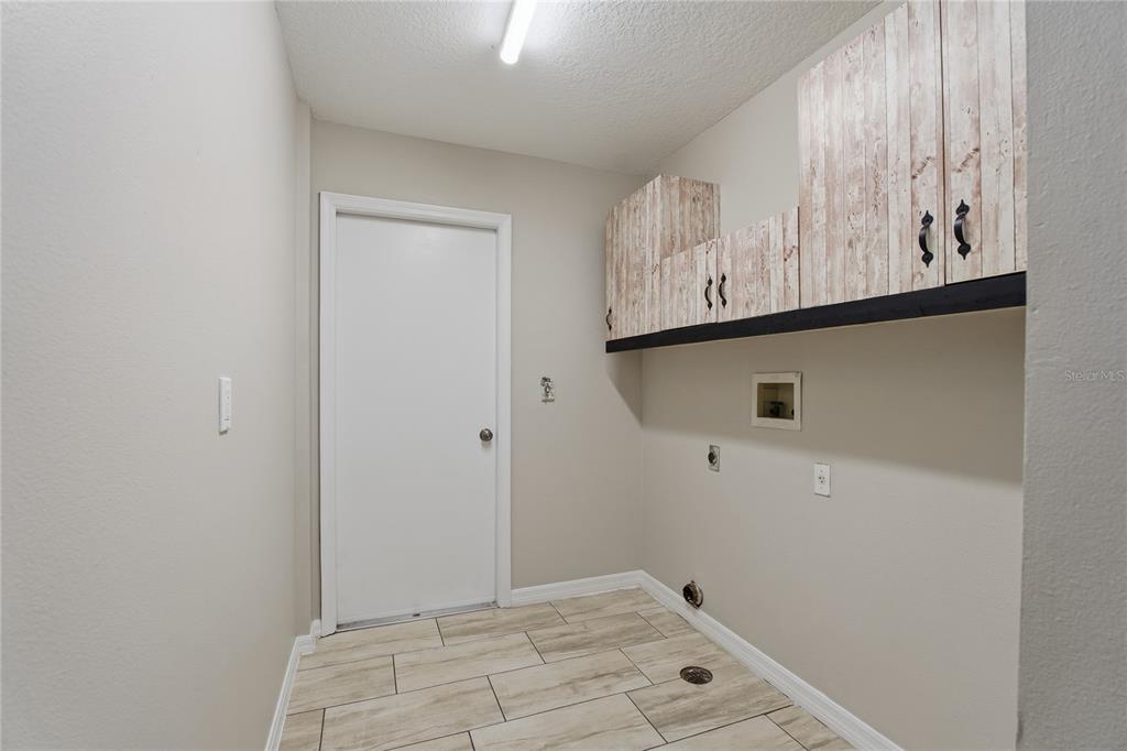 17431 Isbell Lane Odessa, FL 33556 - Photo 32 of 47 a view of an empty room