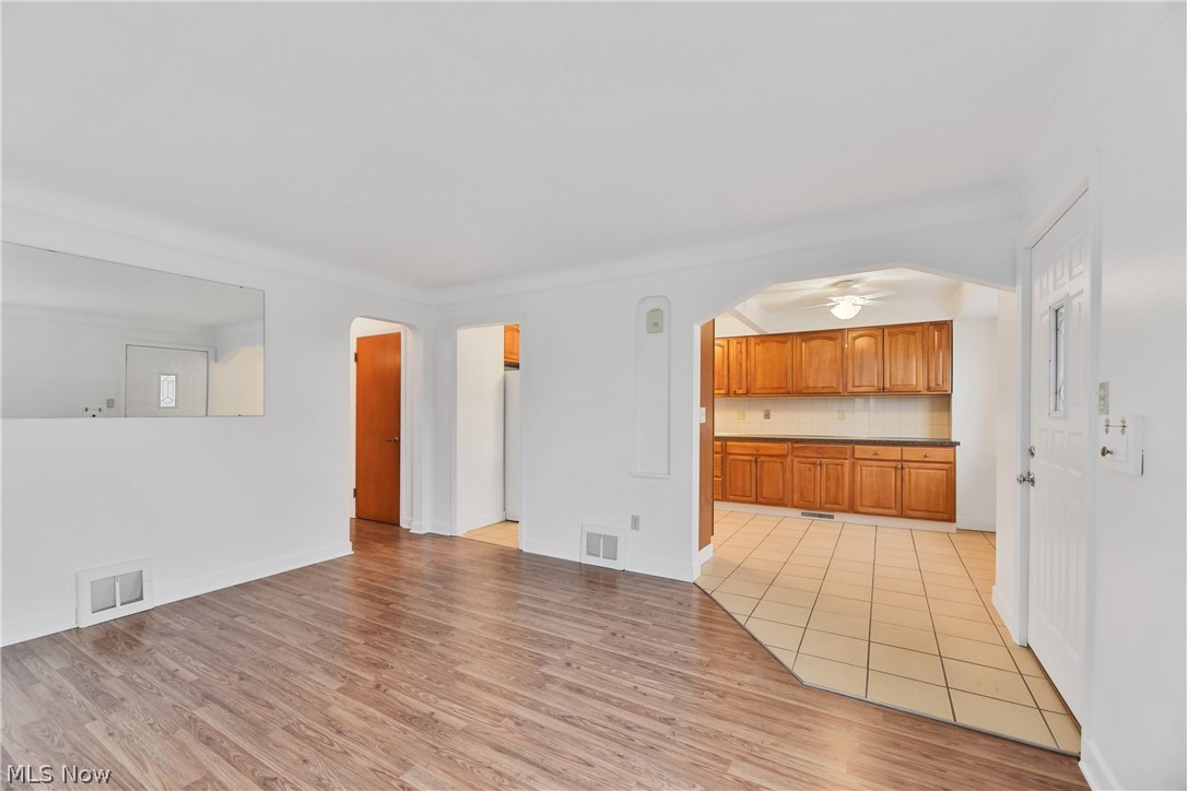 13204 Orme Road Cleveland, OH 44125 - Photo 2 of 35 Gallery Image 2