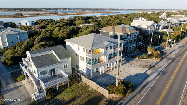 $1,850,000 | 308 North Anderson Boulevard, Topsail Beach, NC 28445
