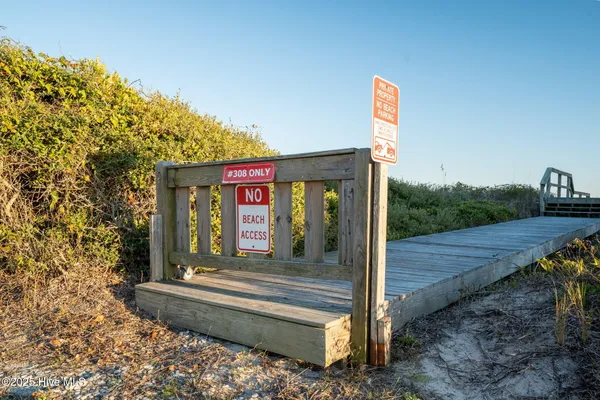 $1,850,000 | 308 North Anderson Boulevard, Topsail Beach, NC 28445