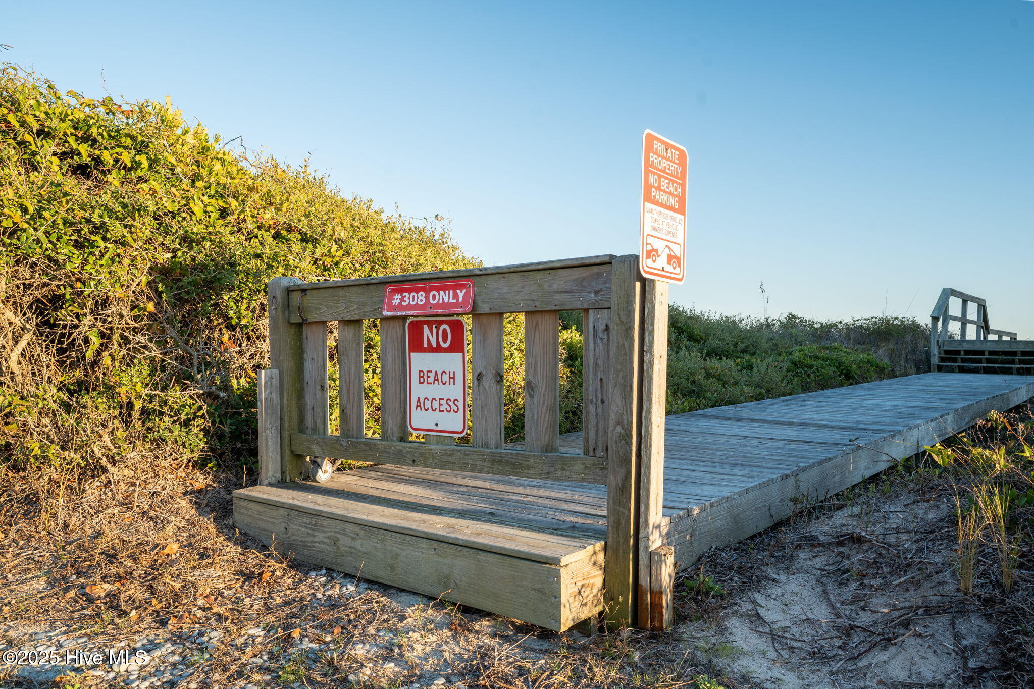 308 North Anderson Boulevard Topsail Beach, NC 28445 - Photo 58 of 64 77-web-or-mls-DSC05731-HDR
