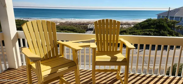 $1,850,000 | 308 North Anderson Boulevard, Topsail Beach, NC 28445