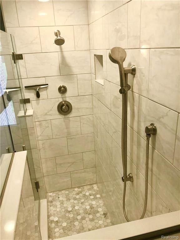 29135 King Road Romulus, MI 48174 - Photo 28 of 42