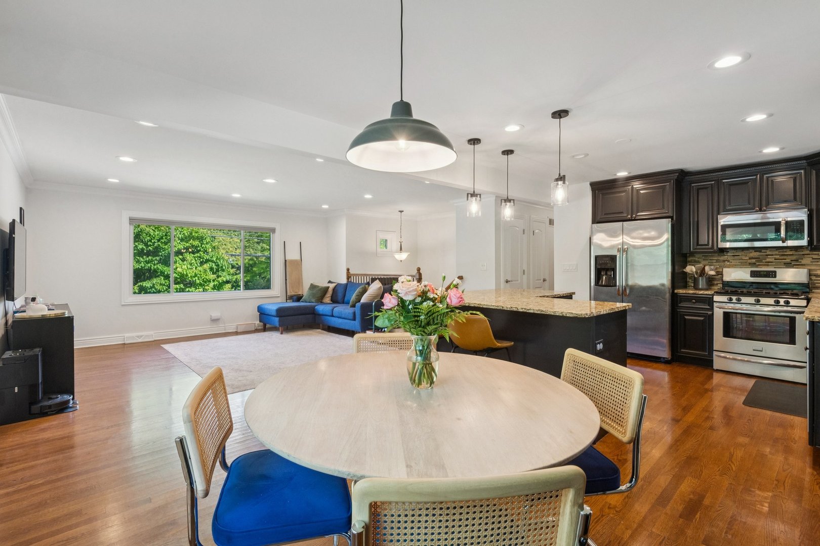 9001 East Prairie Road Evanston, IL 60203 - Photo 6 of 26