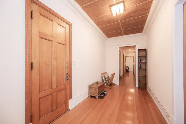 $390,000 | 1354 East 48th Street, Unit 2E, Chicago, IL 60615