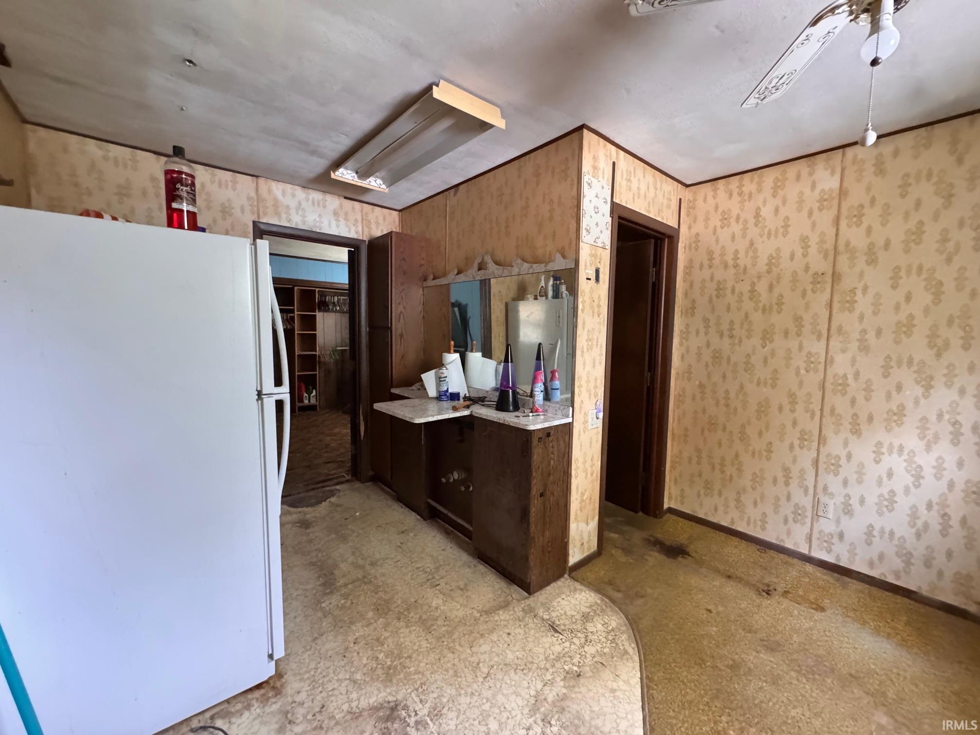 203 Half Street North Manchester, IN 46962 - Photo 8 of 8