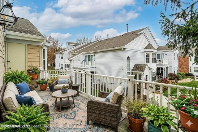 $2,800 | 166 Tulip Lane, Freehold, NJ 07728